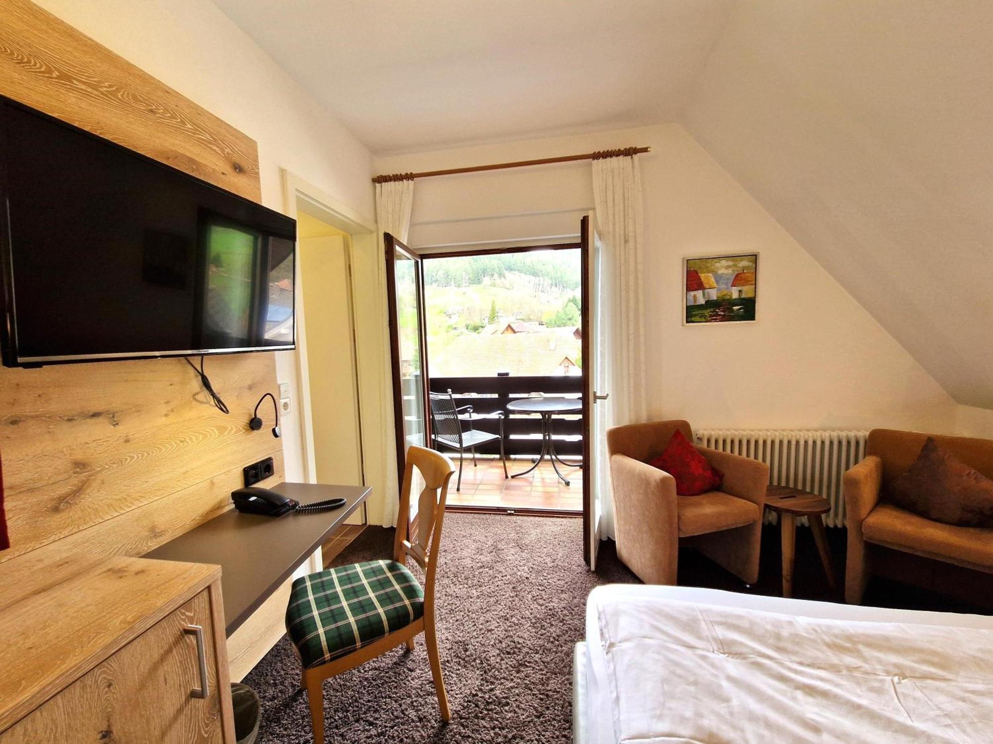 Mosers Blume Relax & Genuss Hotel Haslach im Kinzigtal Ngoại thất bức ảnh
